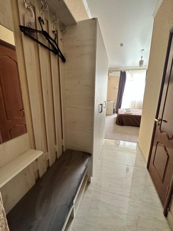 Отель Адунеи Сухум Sukhumi Exterior photo